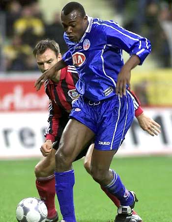 的阵容形势 的阵容形势